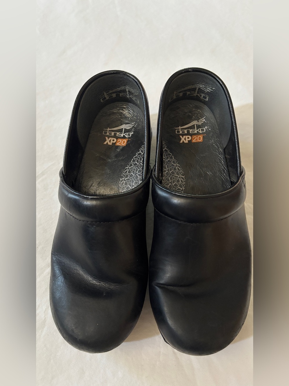 Dansko XP 2.0 Professional Black Leather Clogs EU 38 Women’s US 7.5-8